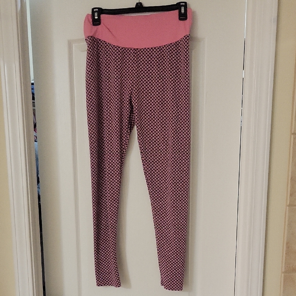 Pink and Grey Pattern Butt Lifting Leggings